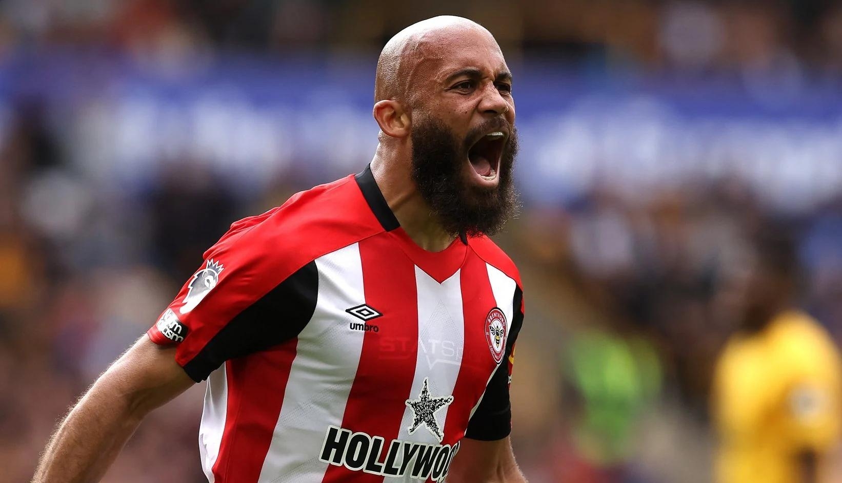 爱游戏入口-曼联险胜瑞士，苏亚雷斯状态火热