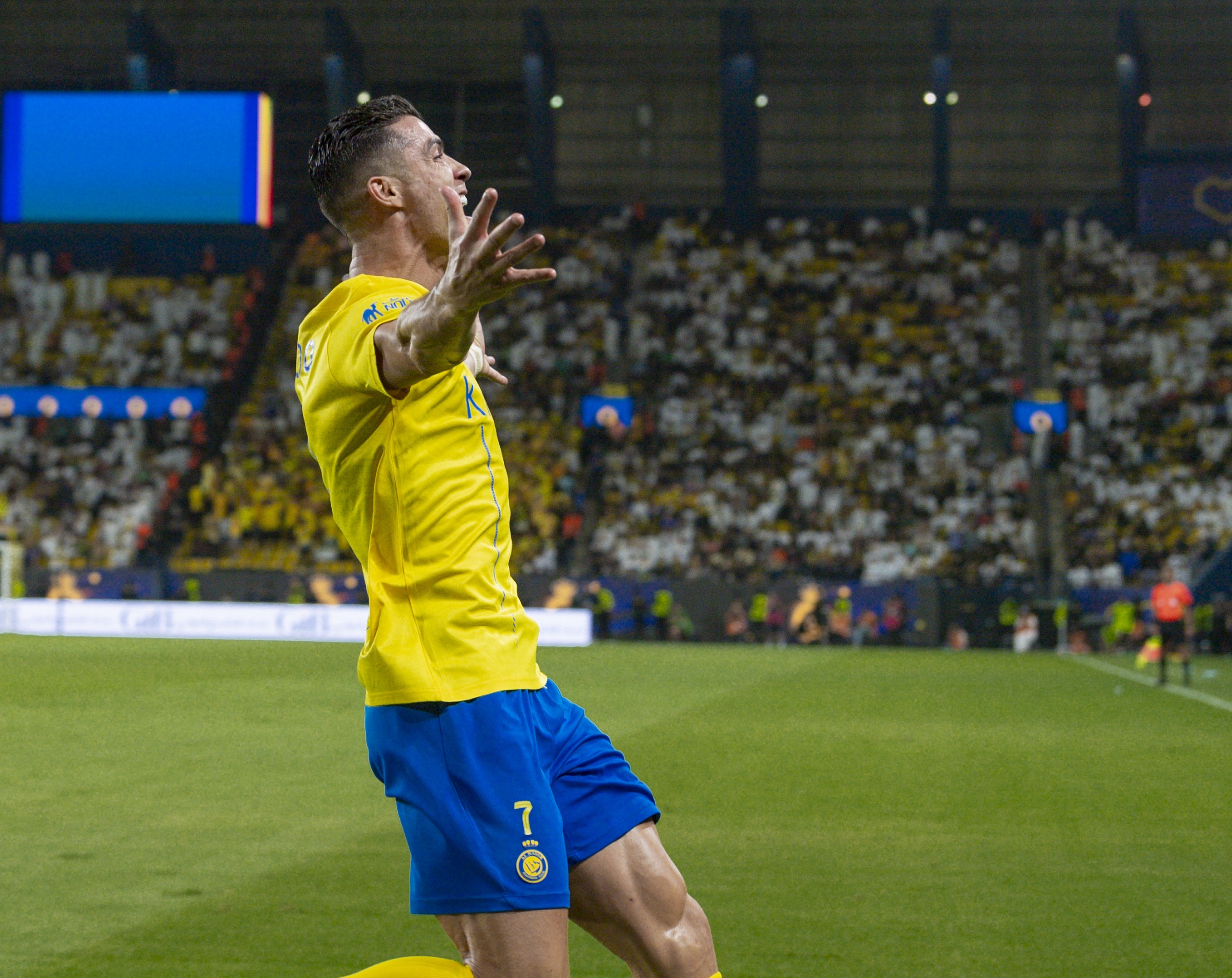 爱游戏体育-马德里竞技横扫克罗地亚，C罗状态火热